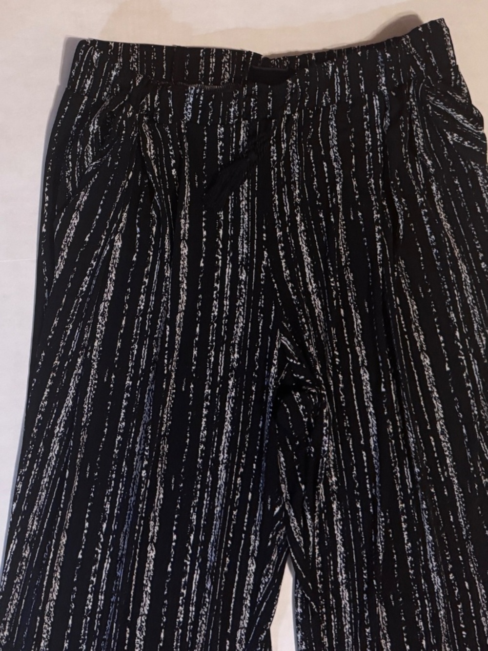 Rafaella Comfortable XL Women's Black & White Pants Wide Leg Flowing Bottoms - Picture 4 of 9